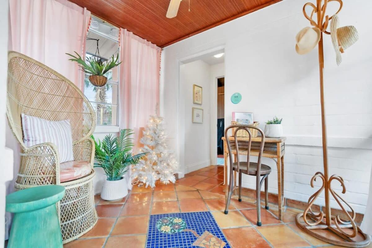Pink House Prime Location Walk To Downtown Dogs Ok Villa St. Augustine Exterior photo